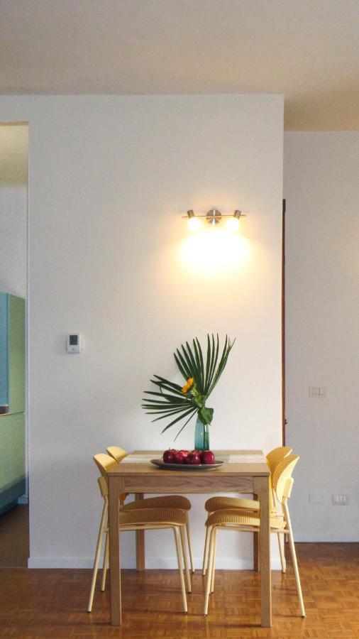 Easy Isola, For An Easy Stay Milán Exterior foto