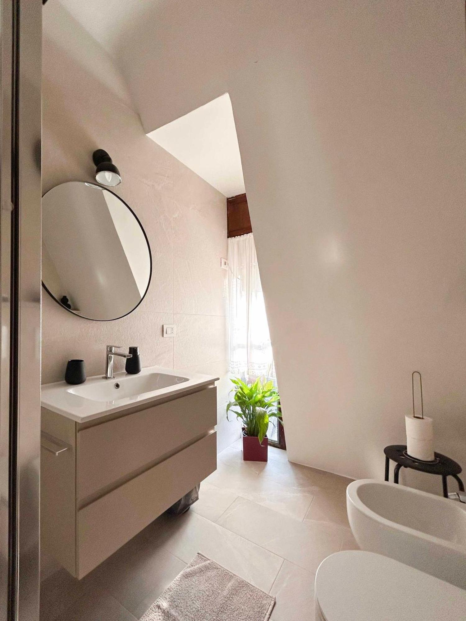 Easy Isola, For An Easy Stay Milán Exterior foto